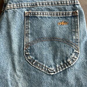 Vintage medium wash Chic mom jeans size 18